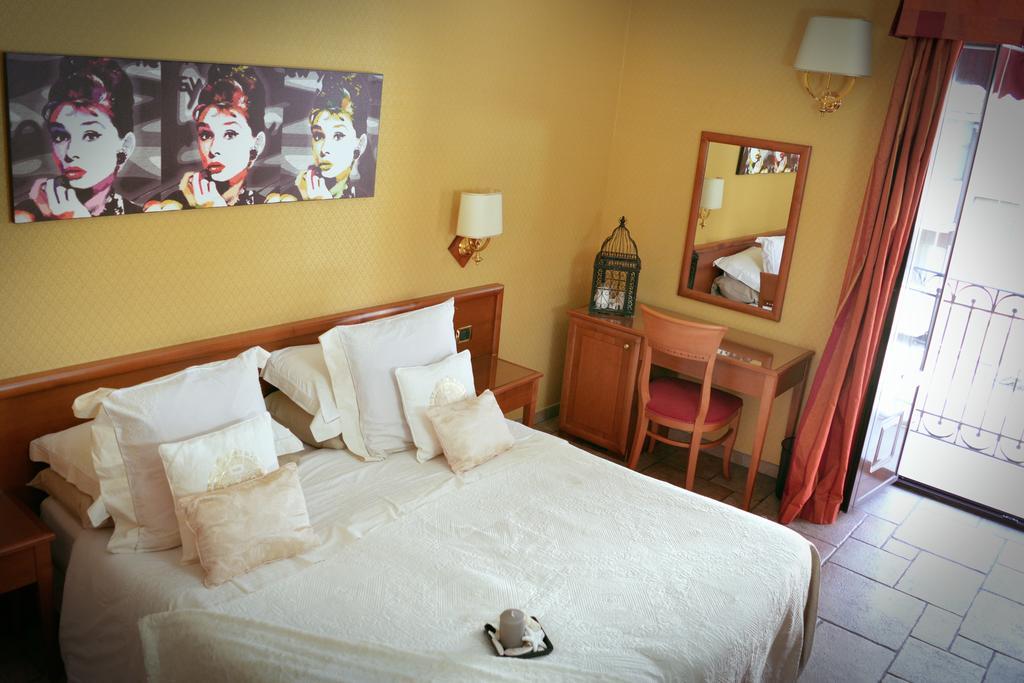 Guest house De Curtis 3 Stelle 3*